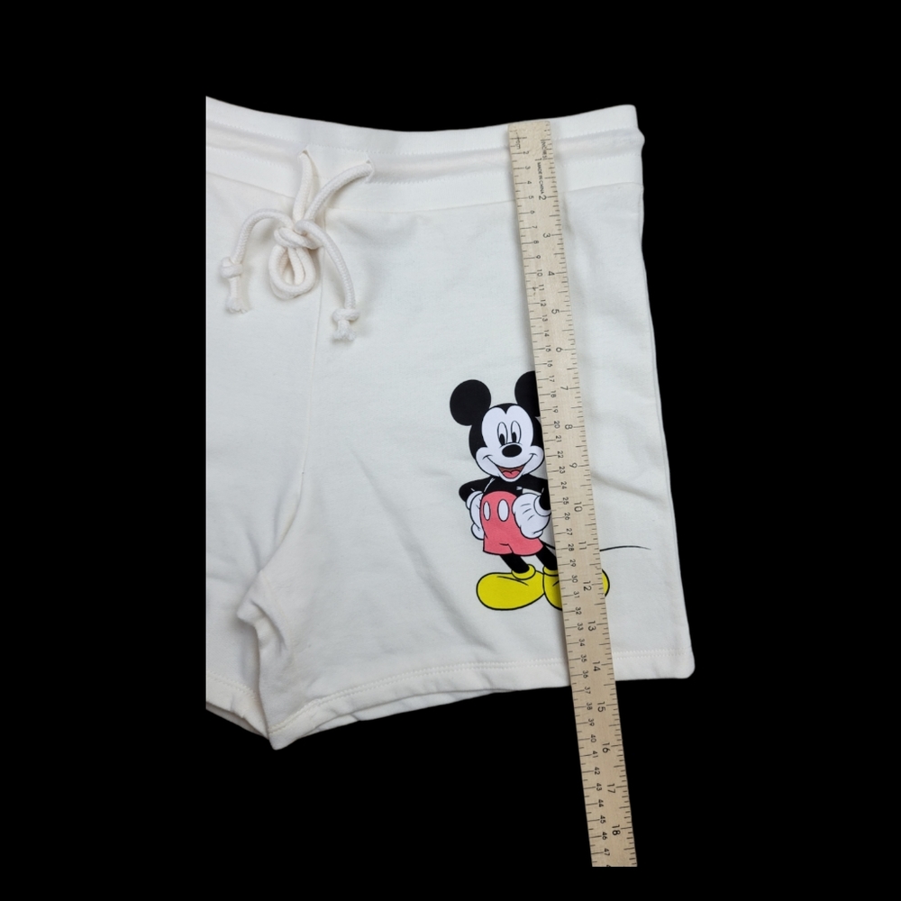 Disney Mickey Mouse Shorts Size M - Picture 2 of 8